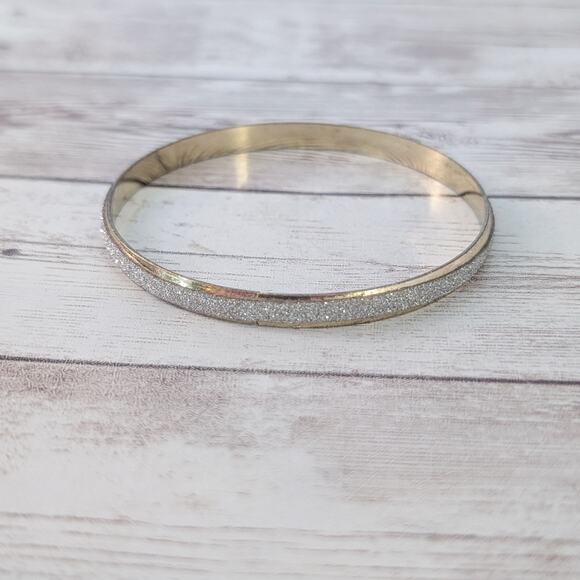 Gold Tone with Glitter Bracelet - Condition Issues - Picture 5 of 8